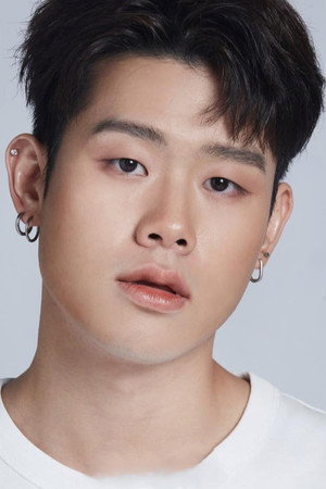 Mos Kitrawee Jiangthanaroj